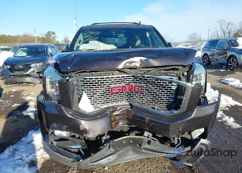 2016 GMC Yukon Denali z USA, uszkodzony, nr VIN 1GKS2CKJ9GR116611